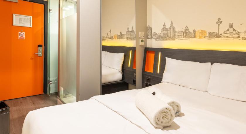 Image of Double Room without Window 1
