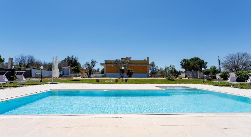 Petra Leccese - Art & Design B&B with Pool