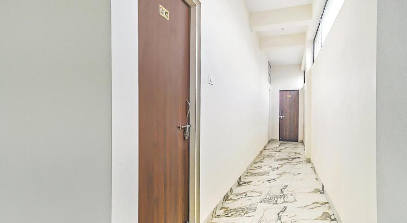 Collection O Verena – Indore, OH