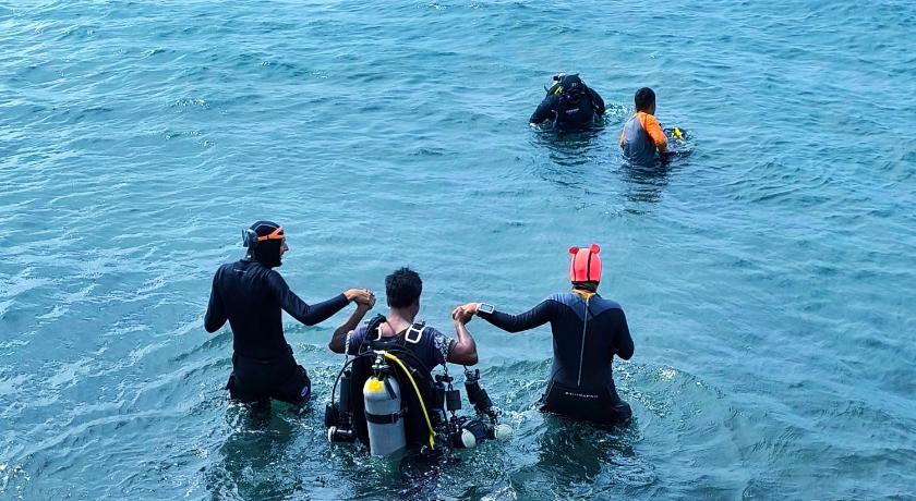 Silver Reef Dive Resort - image 31