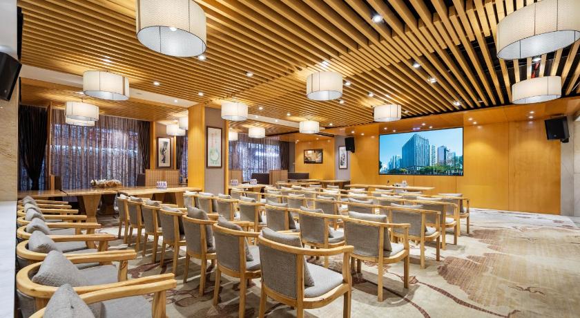 Guangdong Hotel – Shenzhen, IA