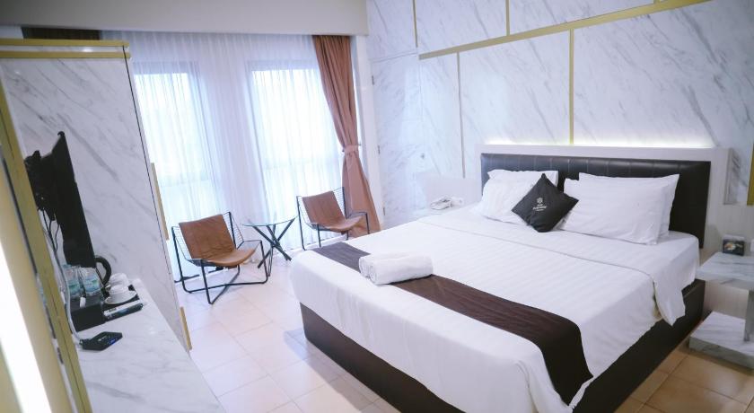 Image of Deluxe Room 1