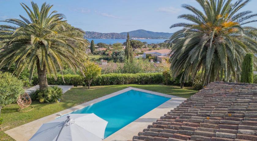 Spacious Villa with Pool & A-C for 8 - Sea View - image 20