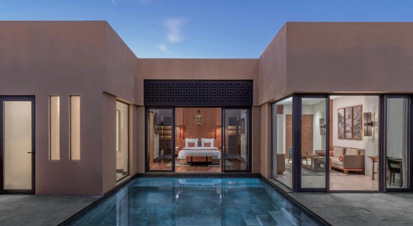 Image of One Bedroom Deluxe Garden View Villa 4