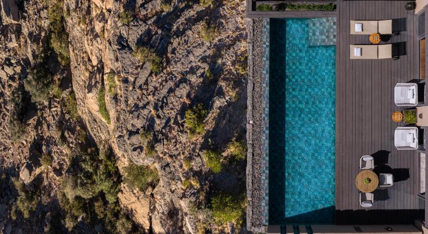 Image of One Bedroom Anantara Cliff Pool Villa 7