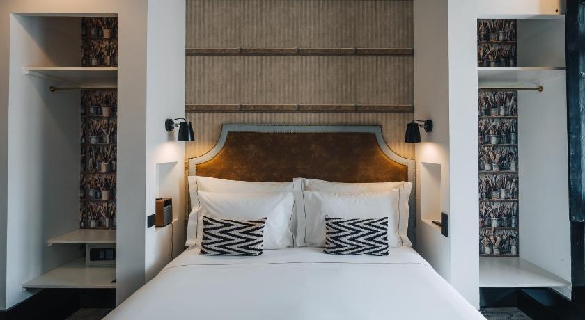 デラックス ダブルまたはツインルーム (Deluxe Double or Twin Room)の画像 11