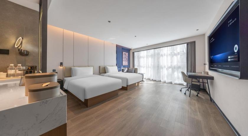 Atour Hotel Kunming MixC Tuodong Gymnasium - image 3