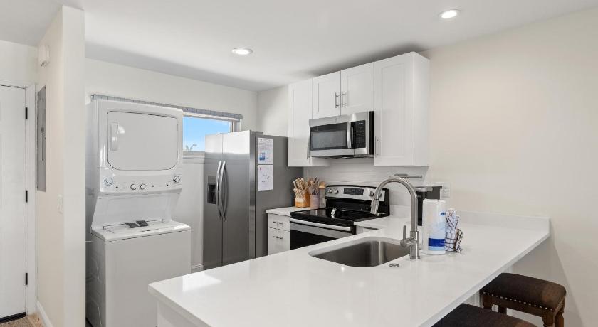 Image of Two-Bedroom Townhouse 20
