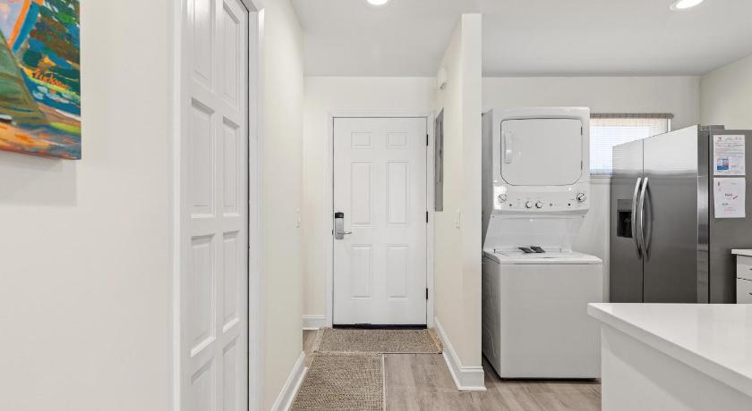 Image of Two-Bedroom Townhouse 22