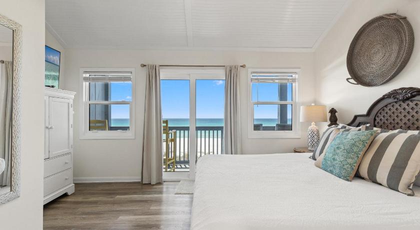 Image of Two-Bedroom Townhouse 9