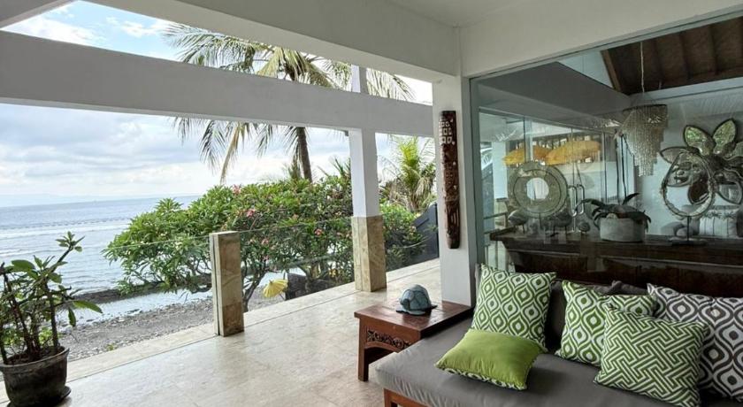 Image of Three-Bedroom Villa 3