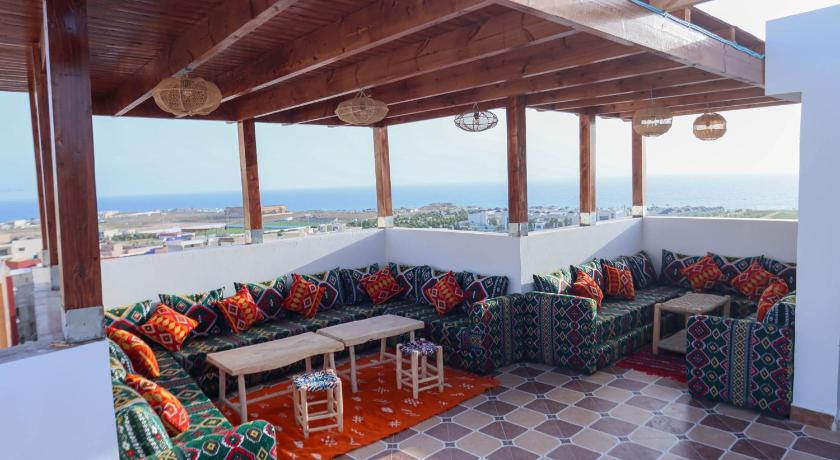 The Palm Surfhouse