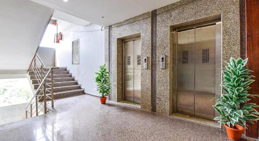 Hotel Eden Park - image 6