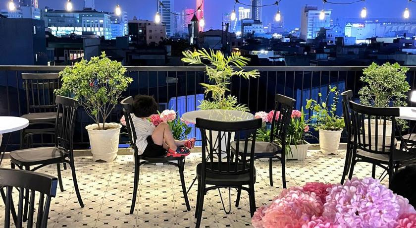 Image of Deluxe Family Room 9
