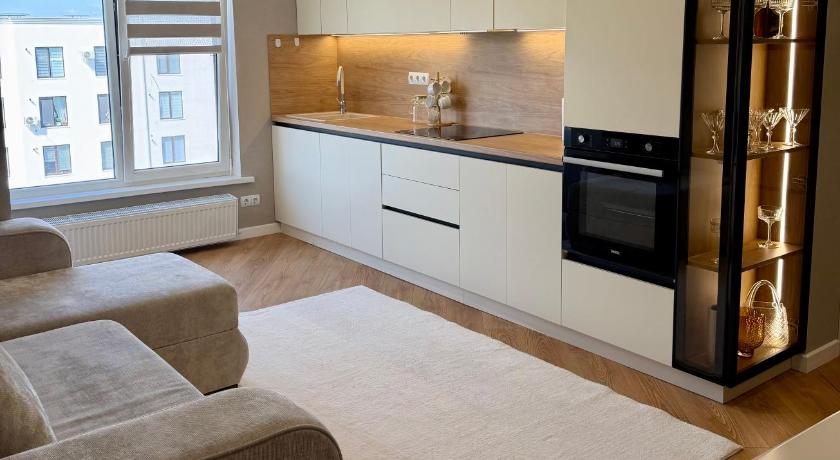 Inamstro Home