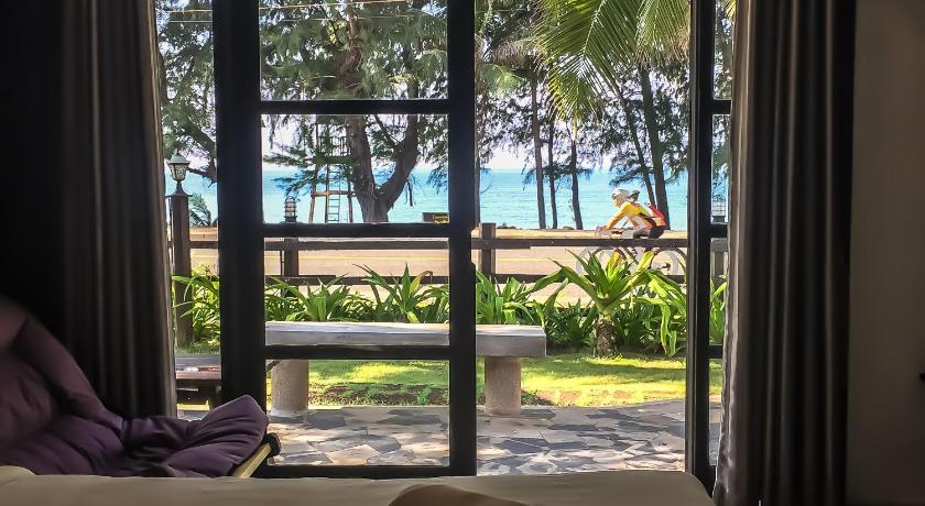 라용 베이뷰 리조트 (Bayview Resort) 3성급 호텔 로비