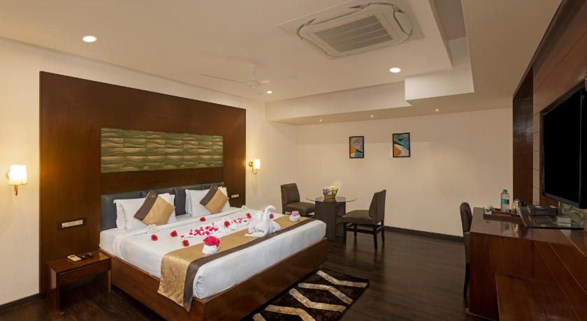 Hemaadri Grand – Hyderabad, IN