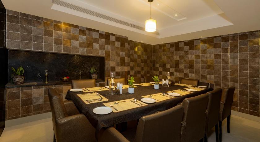 Hemaadri Grand – Hyderabad, IN