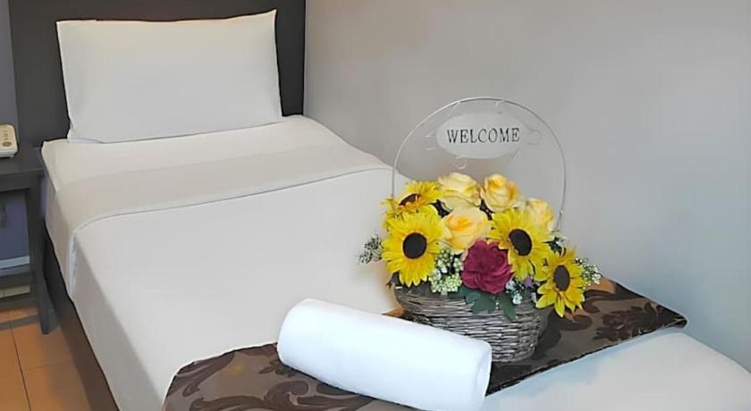 Image of Deluxe Single Room 1