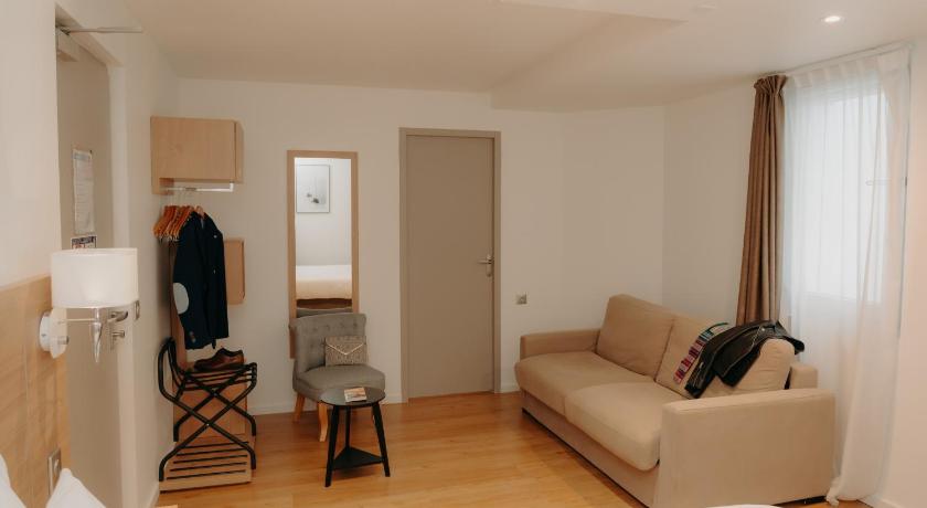 Image of Quadruple Room - 1 Double Bed 1 Double Sofa Bed 6