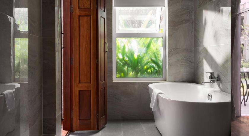 Image of Classic Room City View 6