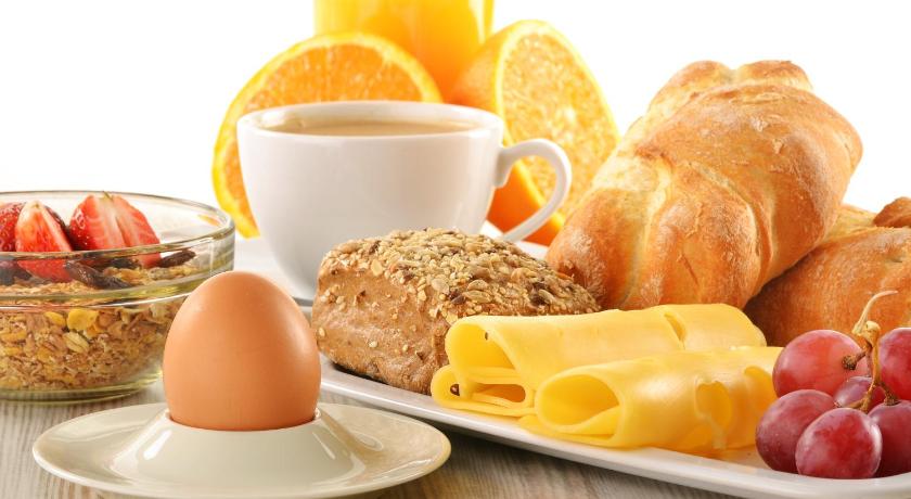 ズイデルゼー Bed & Breakfast De Koegang 4つ星 ホテル プール