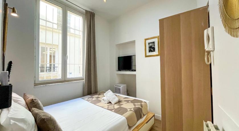 Image of Apartment 1