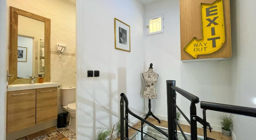 Image of Apartment 13