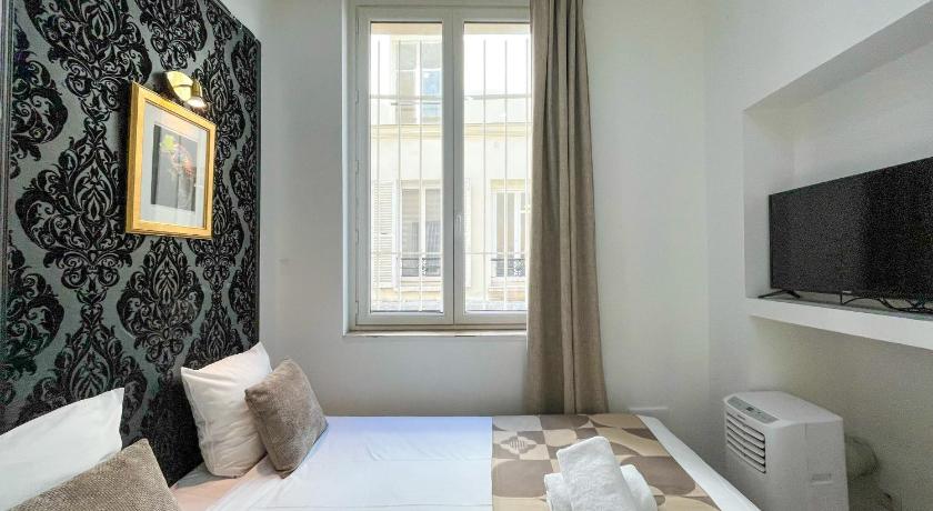 Image of Apartment 24