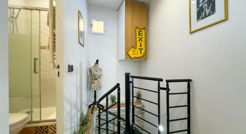 Image of Apartment 14
