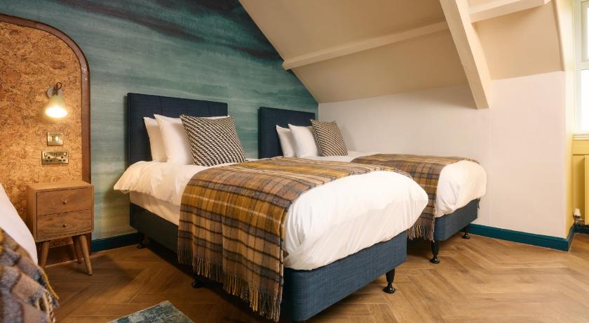 Image of Standard Family - Newly Refurbished 3