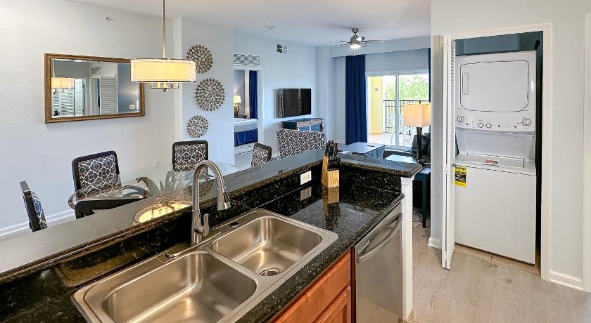Image of 3-Bedroom Suite 1