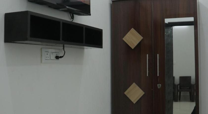 HOTEL SANT KRIPA STAYS - image 38