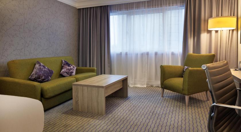Image of King Deluxe Room 4