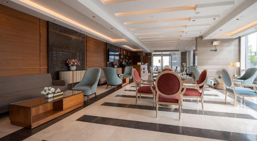 Weekend Hotel Sari – Jeddah, VA