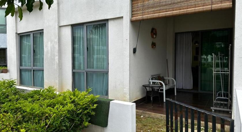 Image of Two-Bedroom Apartment 37