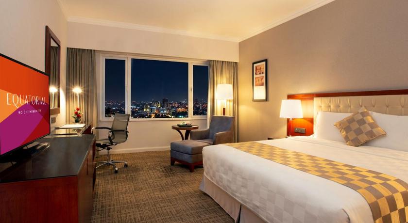 Image of Deluxe King Room 1