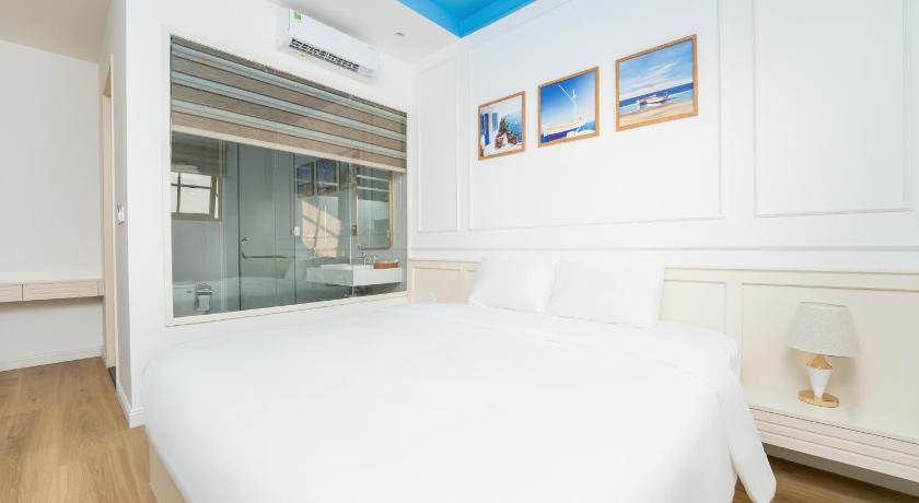 Studio Gia Đình (Family Studio)