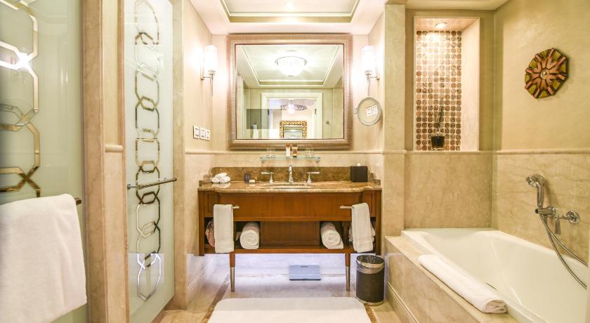 Image of Grand Deluxe 2 Twin Bed Room 7