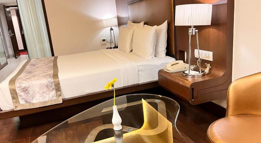 Cocoon Luxury Business Hotel – Dhanbad, WY