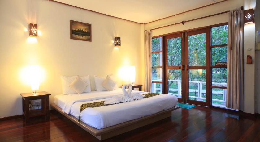 Image of Deluxe Triple Room 3
