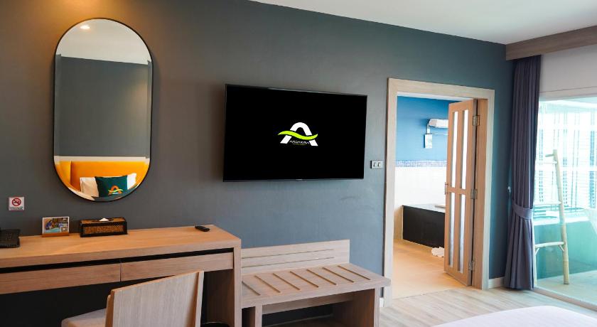 Image of Grand Deluxe Room 10