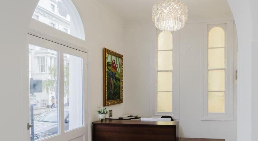 Whiteleys Hotel - image 7