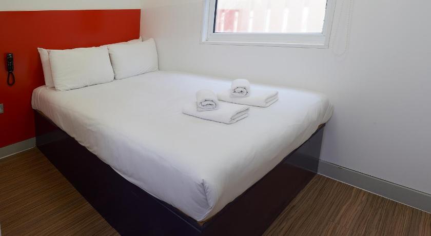 easyHotel London Heathrow