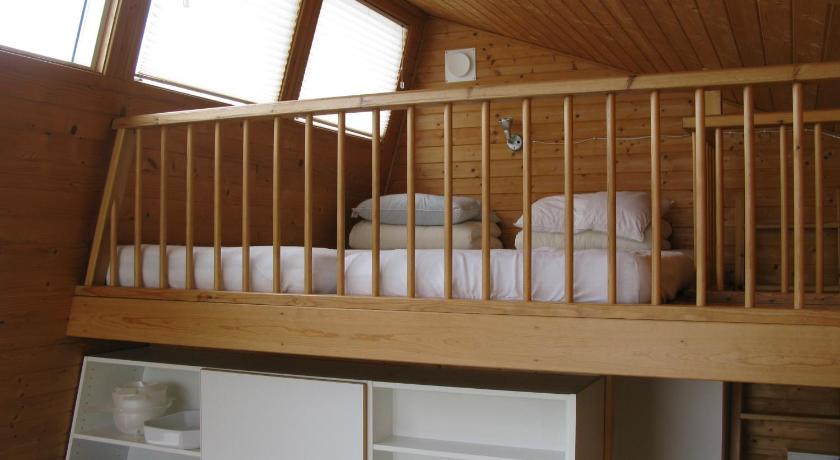 Image of Cottage (4 Adults + 2 Children) 4