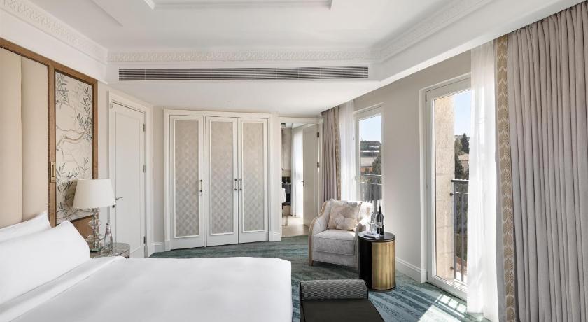 Image of Premier One Bedroom Suite 5