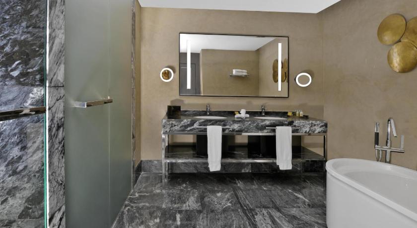 Image of King Junior Suite 2