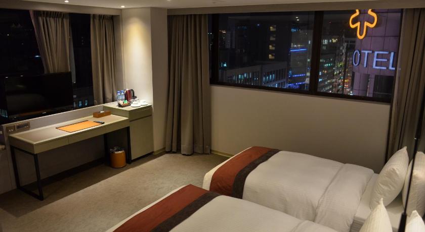 Image of Deluxe Twin Bed With City View 6