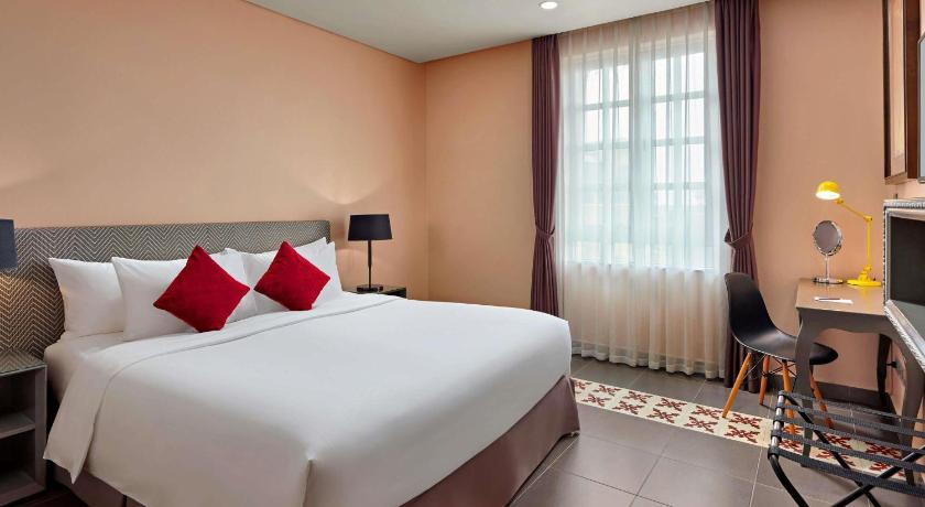 Image of Standard room with King Size Bed 3
