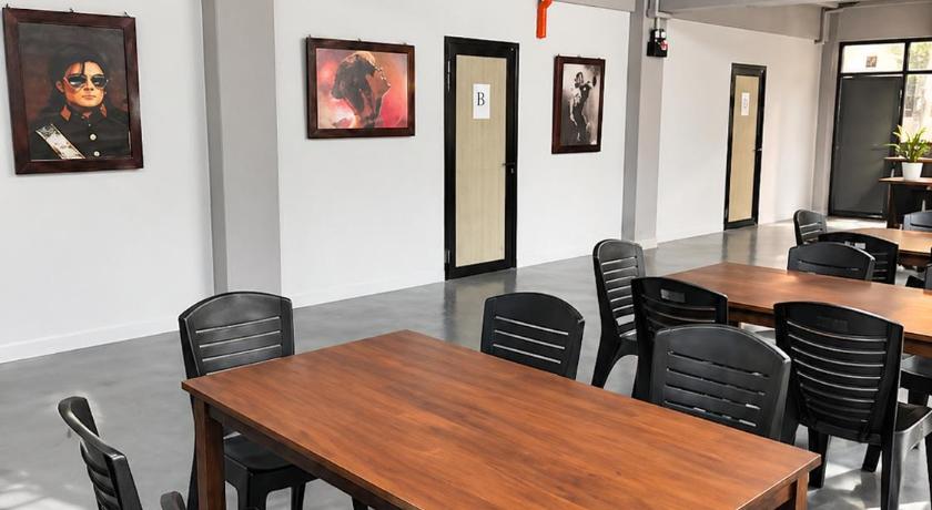 Makotel Hostel Ipoh - image 7